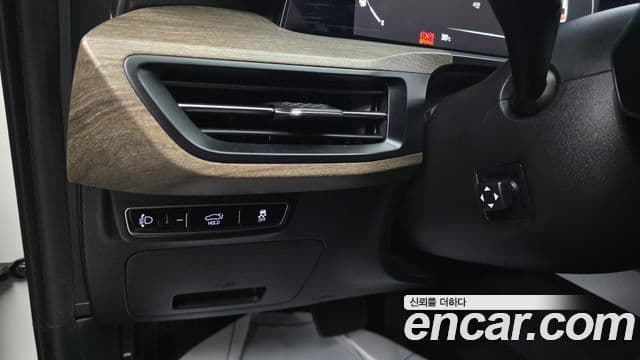 Kia K8 Prestige(арендный автомобиль), 2023 18