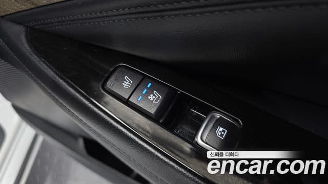 Kia K8 Prestige(арендный автомобиль), 2023 19