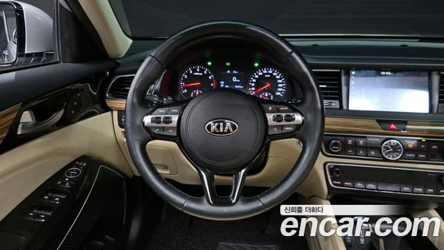 Kia All New K7 Noblesse, 2016 13