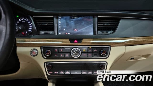 Kia All New K7 Noblesse, 2016 15