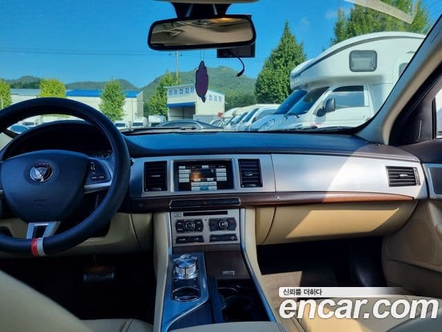 Jaguar New XF X250, 2015 10