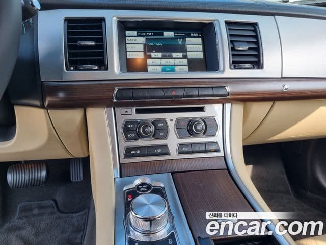 Jaguar New XF X250, 2015 12