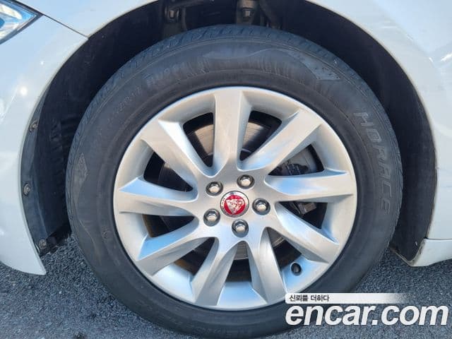 Jaguar New XF X250, 2015 18