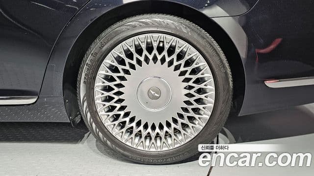 Genesis G90 Premium Luxury, 2019 все фото