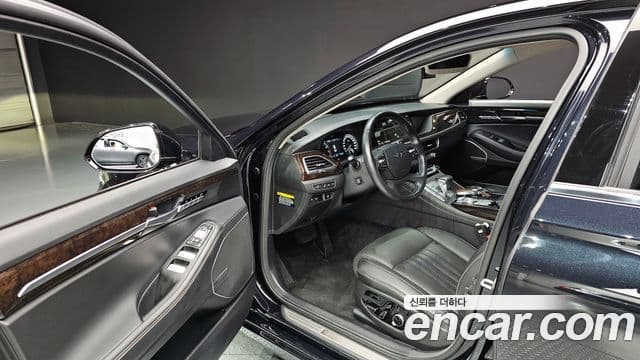 Genesis G90 Premium Luxury, 2019 11