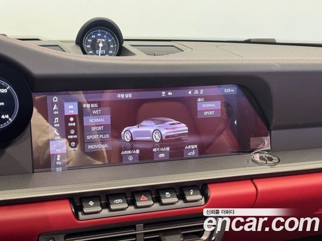 Porsche 911 (992) Carrera 4S кабриолет, 2020 13