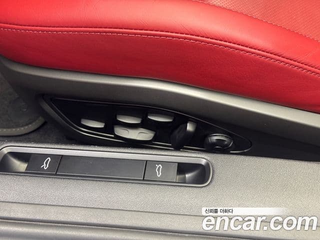 Porsche 911 (992) Carrera 4S кабриолет, 2020 17