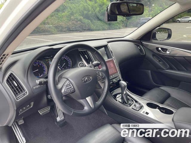 Infiniti Q50 3.5 гибрид Essence, 2015 11