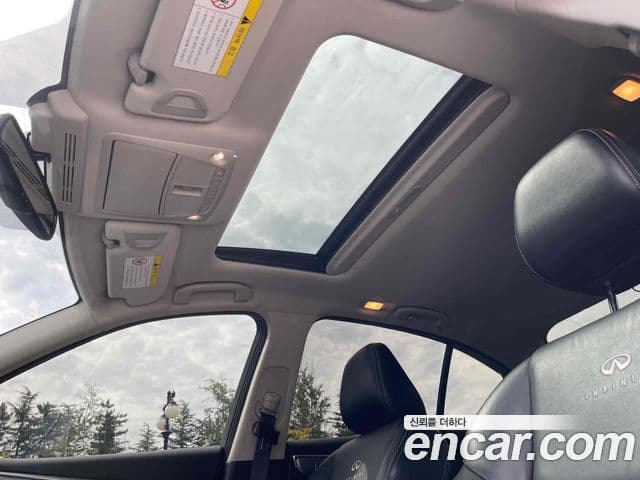 Infiniti Q50 3.5 гибрид Essence, 2015 14