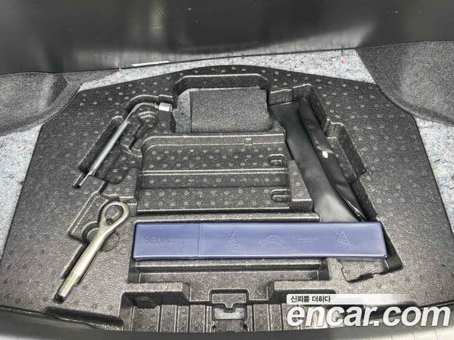 Infiniti Q50 3.5 гибрид Essence, 2015 20