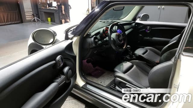 Mini Cooper 3세대, 2016 10