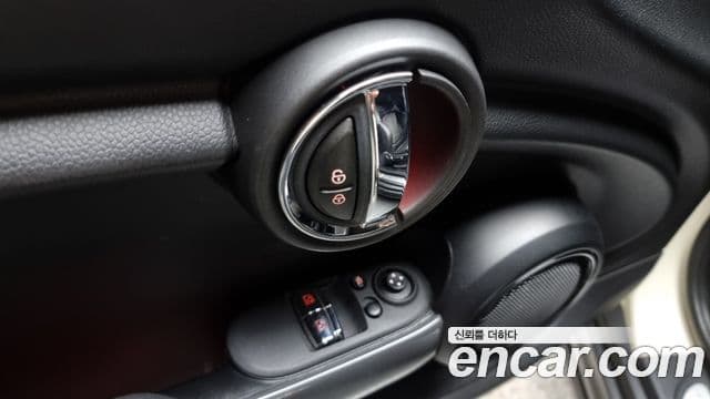 Mini Cooper 3세대, 2016 17