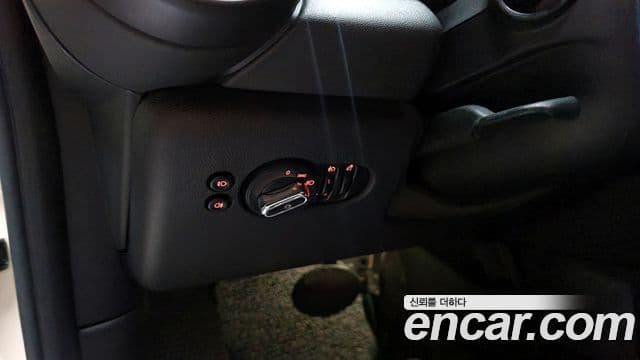 Mini Cooper 3세대, 2016 19