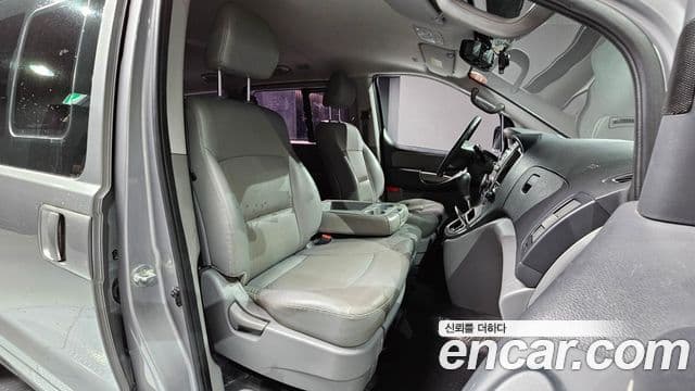 Hyundai Grand Starex CVX Luxury, 2015 10