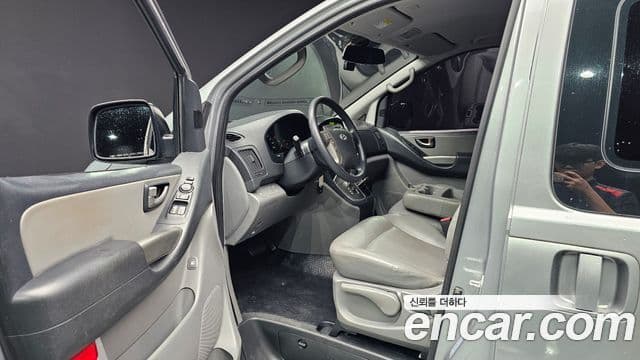 Hyundai Grand Starex CVX Luxury, 2015 11