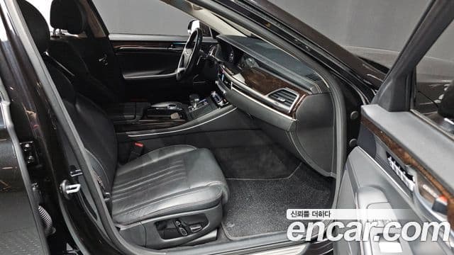 Genesis G90 Luxury, 2019 10