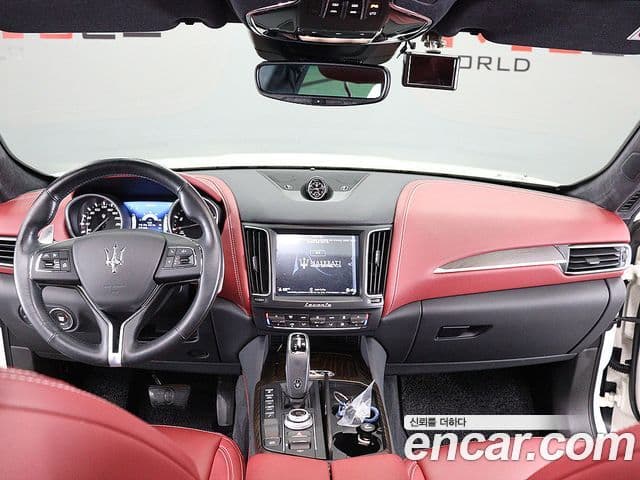 Maserati Levante 3.0 AWD GranLusso, 2020 11