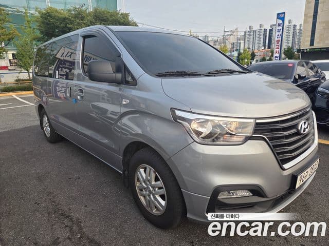 Hyundai The / новый New Grand Starex Modern, 2020 все фото