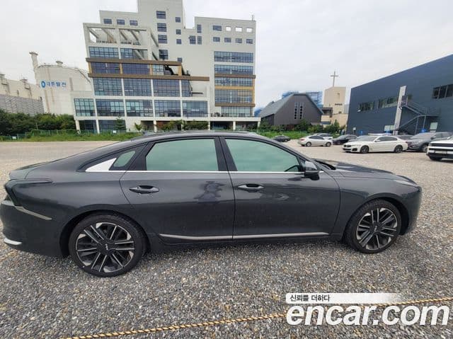 Kia The / новый New K8 гибрид Signature, 2025 6