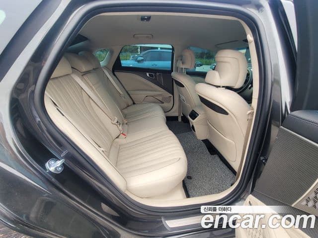 Kia The / новый New K8 гибрид Signature, 2025 11