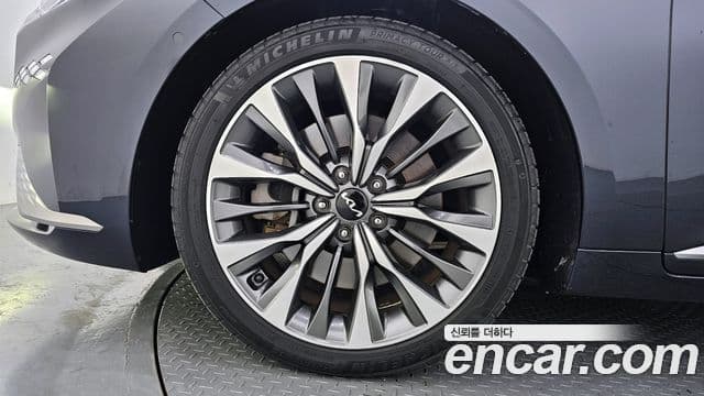 Kia K8 Signature, 2022 все фото