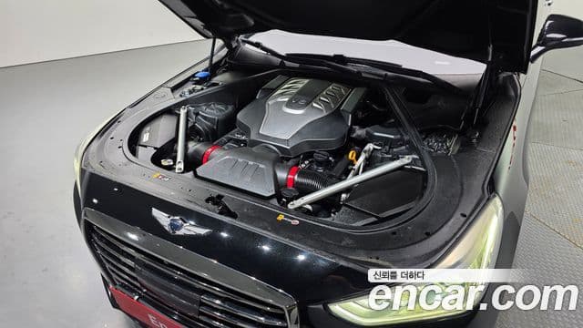 Genesis EQ900 Prestige, 2016 6