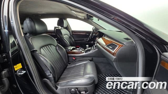 Genesis EQ900 Prestige, 2016 10