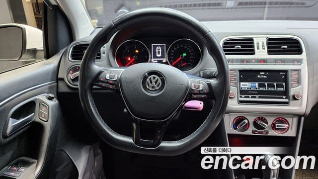 Volkswagen 폴로 5세대, 2016 13