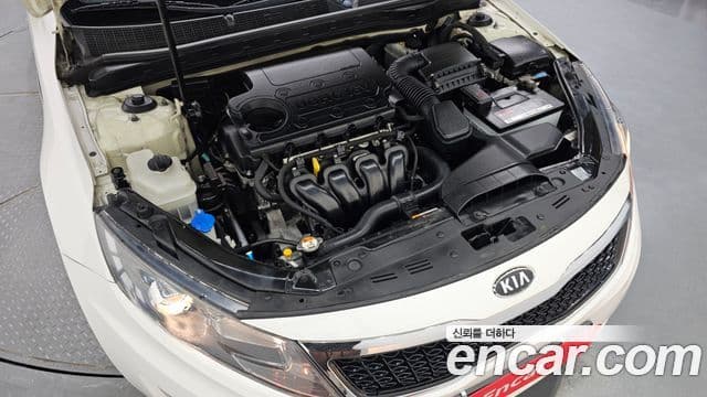 Kia K5 2.0 Deluxe, 2012 6