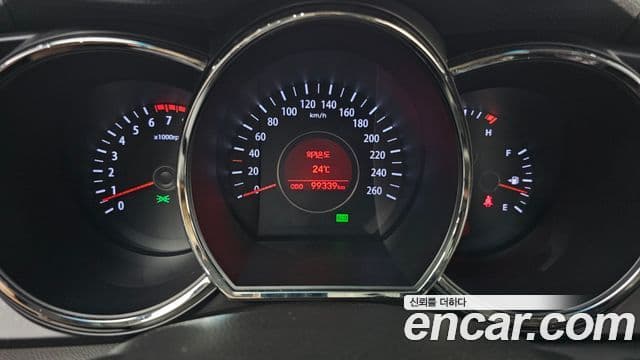 Kia K5 2.0 Deluxe, 2012 8