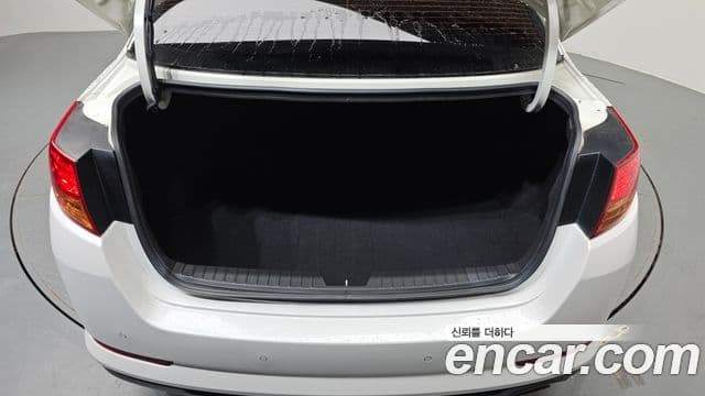 Kia K5 2.0 Deluxe, 2012 20