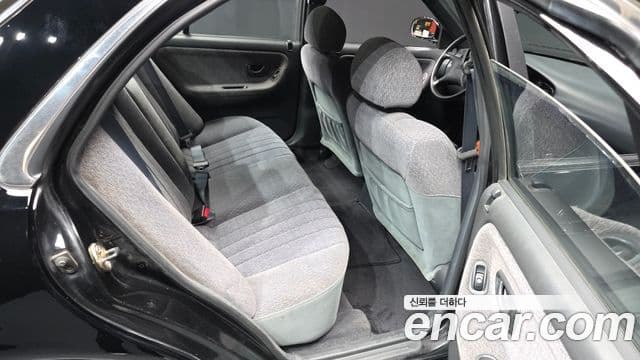 Hyundai Sonata II 2.0 GLS, 1995 12