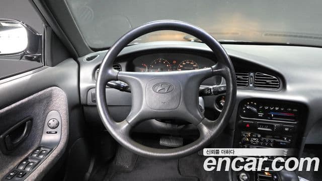 Hyundai Sonata II 2.0 GLS, 1995 13