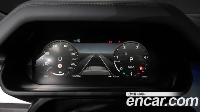 Land Rover Defender (L663) 130 D300 X-Dynamic HSE, 2025 8