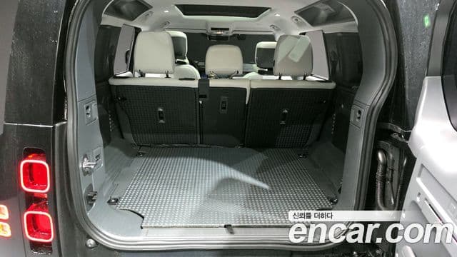 Land Rover Defender (L663) 130 D300 X-Dynamic HSE, 2025 20