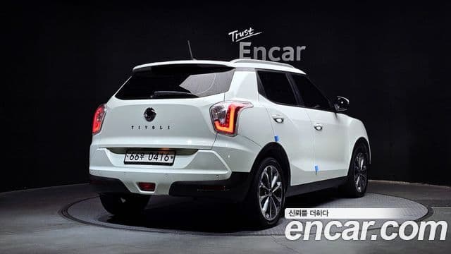 KG모빌리티(SsangYong) Tivoli LX 2WD, 2017 2