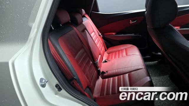 KG모빌리티(SsangYong) Tivoli LX 2WD, 2017 12