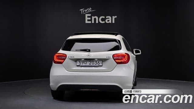 Mercedes-Benz A-класс W176 Style, 2015 4