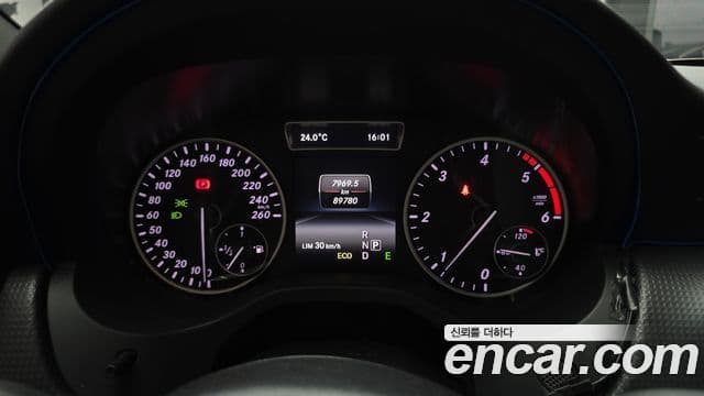 Mercedes-Benz A-класс W176 Style, 2015 8