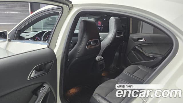 Mercedes-Benz A-класс W176 Style, 2015 13