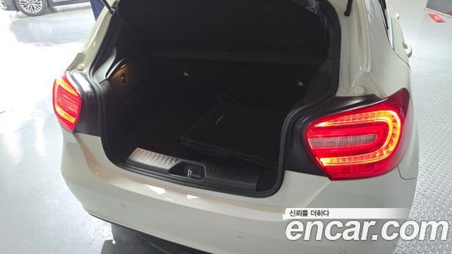 Mercedes-Benz A-класс W176 Style, 2015 20