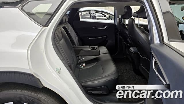 Kia EV6 Air, 2023 12