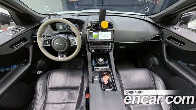 Jaguar F-PACE 30d S, 2017 7