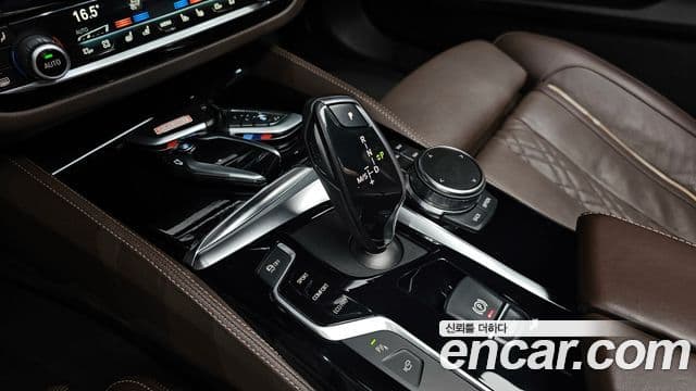 BMW 5시리즈 (G30) 530i xDrive M Sport Plus, 2018 9