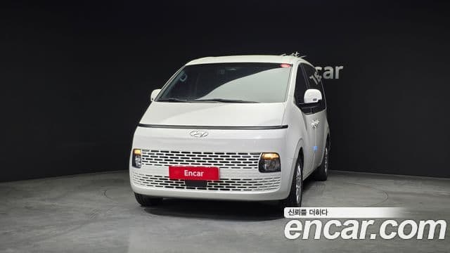 Hyundai Staria Modern, 2022 3