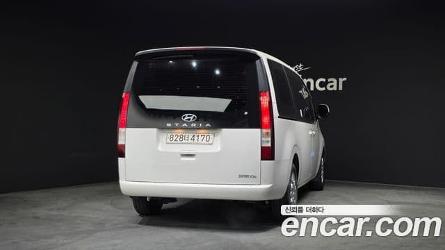 Hyundai Staria Modern, 2022 4
