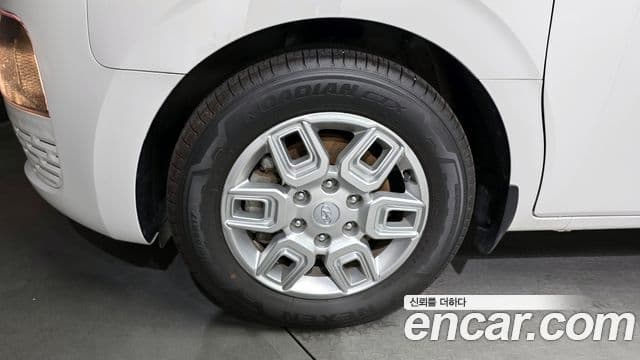 Hyundai Staria Modern, 2022 все фото