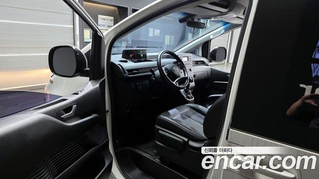 Hyundai Staria Modern, 2022 10