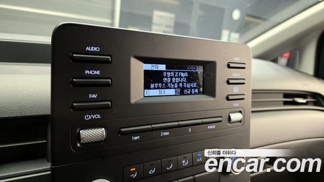 Hyundai Staria Modern, 2022 17