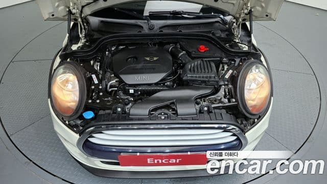 Mini Cooper 3세대, 2015 6